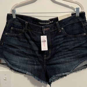 American Eagle Tomboy Shortie Denim Shorts 16 NWT